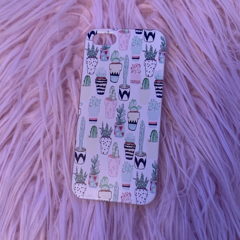 Cactus iPhone SE case